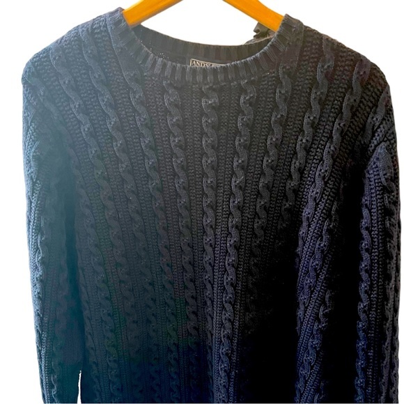 Lands End Navy Women’s Cable Knit Sweater in EUC, size Medium (10-12) - Picture 4 of 5
